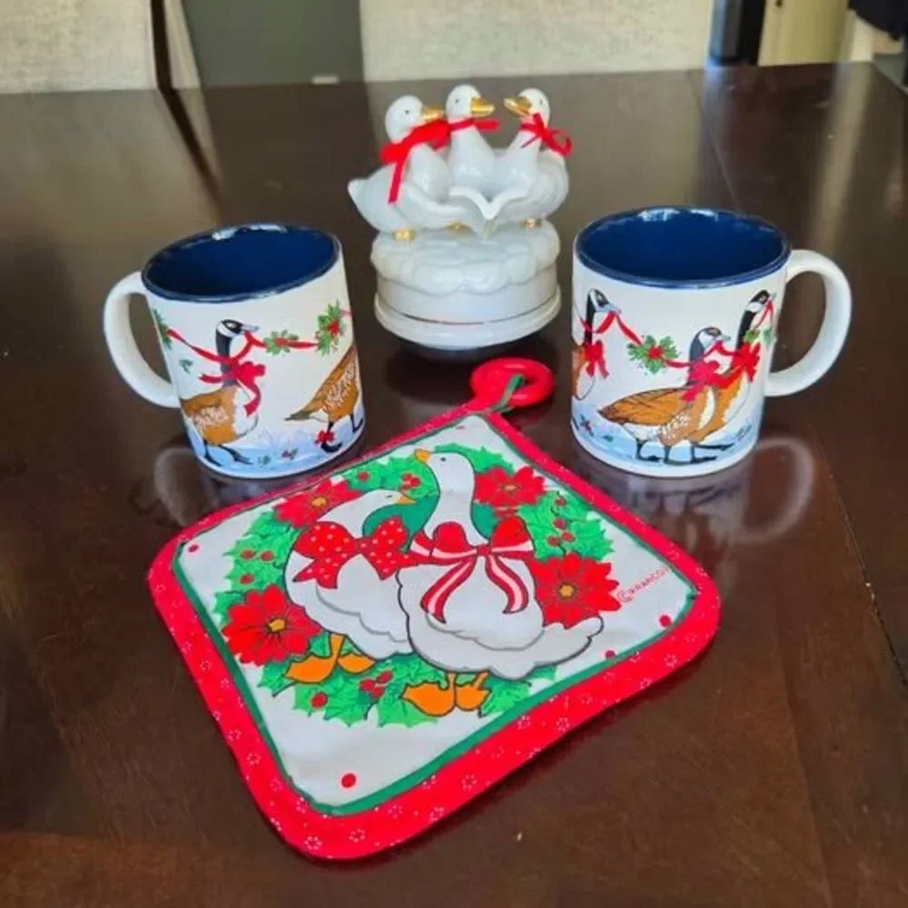Vtg 80s/90s Christmas Goose Red Ribbon Decor Kitchen Set